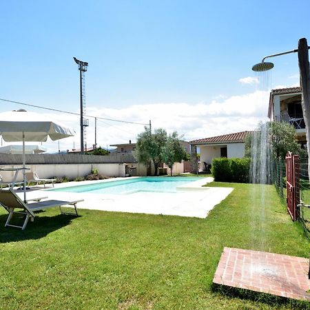 Oleandro Apartman Lotzorai Kültér fotó
