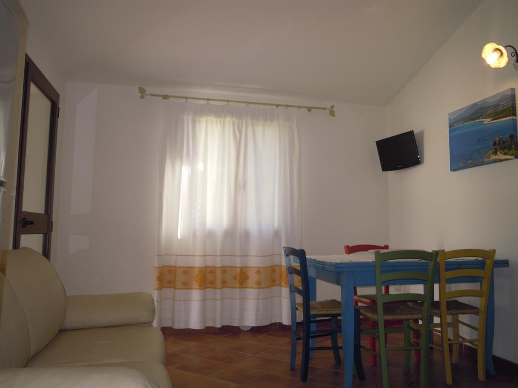 Oleandro Apartman Lotzorai Kültér fotó
